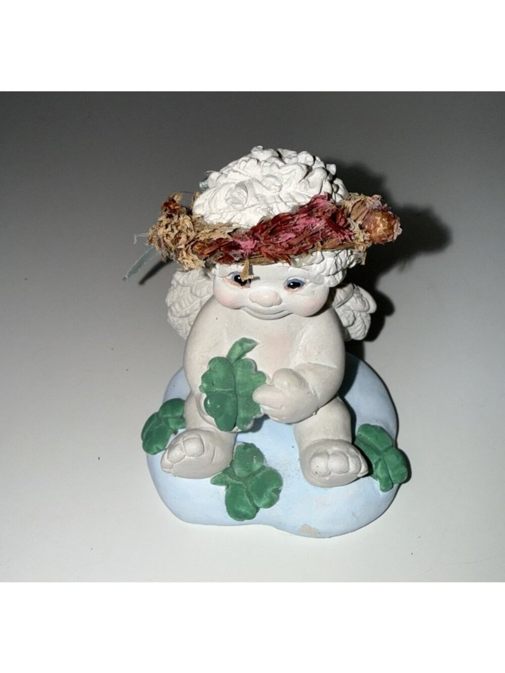 VINTAGE Dreamsicles Irish Eyes Cherub Angel Figurine DC322 Kristin 1995
